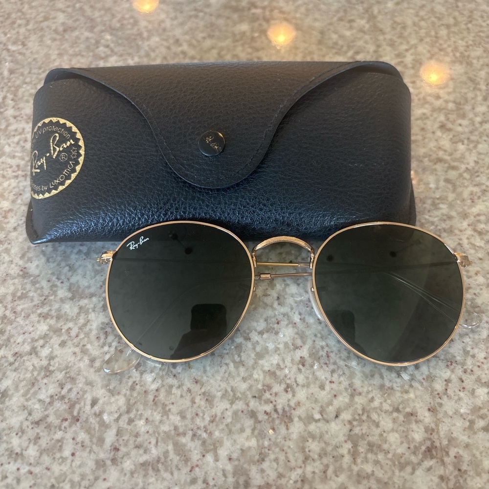 Ray-Ban Gold Frame Sunglasses with Black/Green Lenses